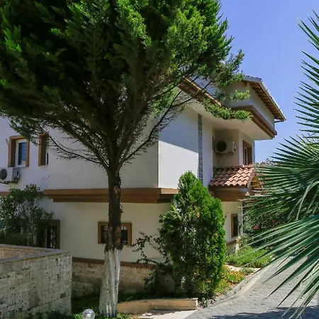 Polat Villa *