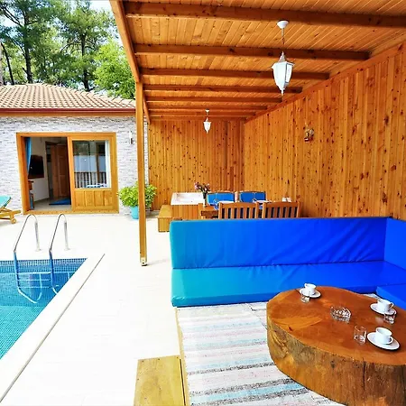 Polat Villa